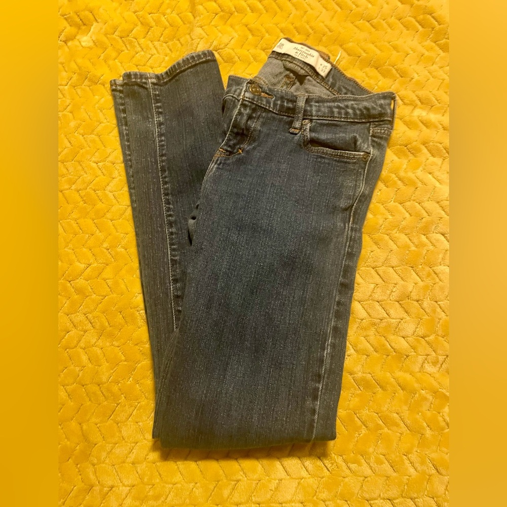 Abercrombie & Fitch Jeans. Size 0 Regular. Perfect Stretch Jeans.